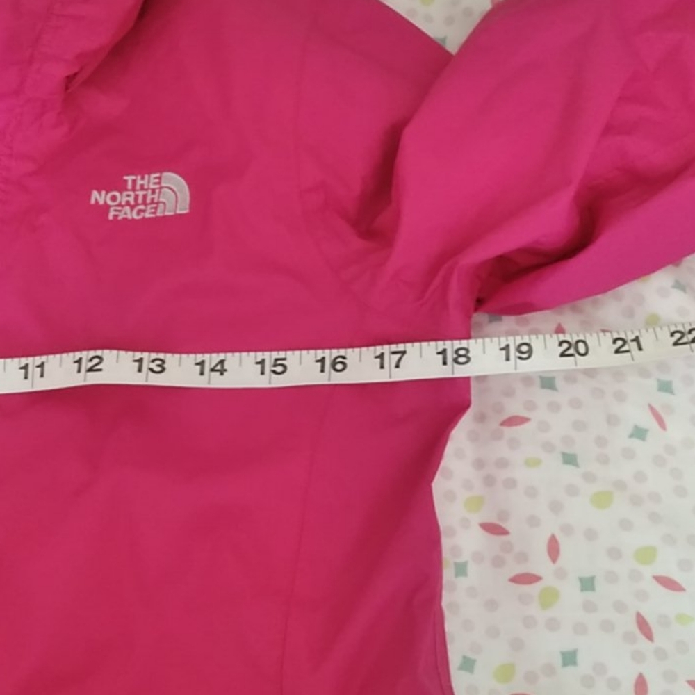 Girls Large North face Jacket/ Beautiful pink - Picture 7 of 9